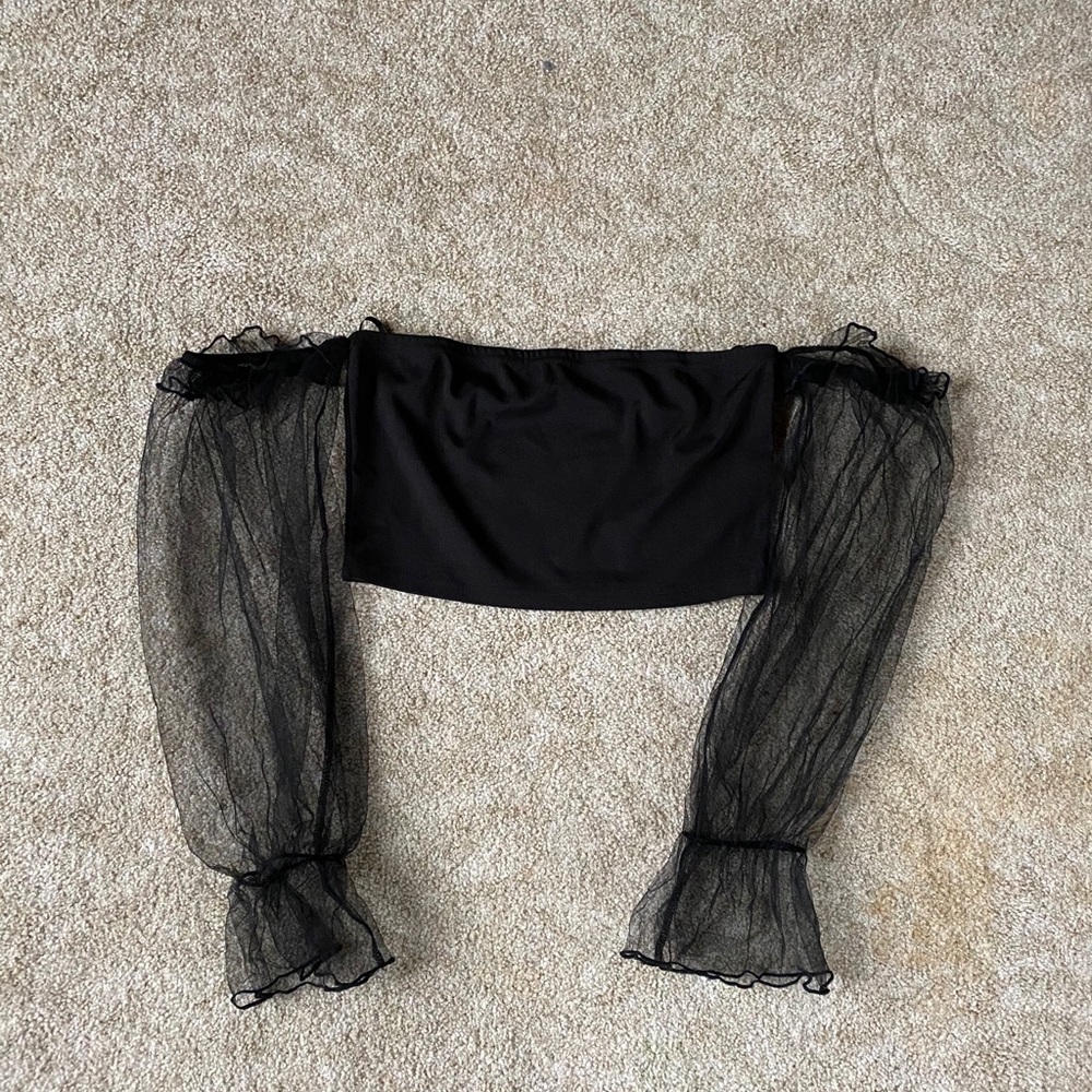 Black crop with mesh sleeves